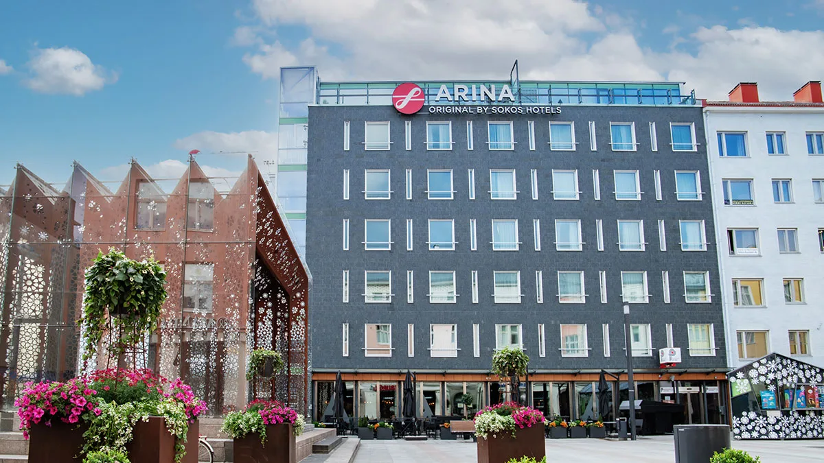 Oulun sydämessä sijaitseva Original Sokos Hotel Arina on tunnettu korkeasta laadustaan ja paikallisista tarinoistaan, joita sen 260 uudistettua huonetta kertovat.